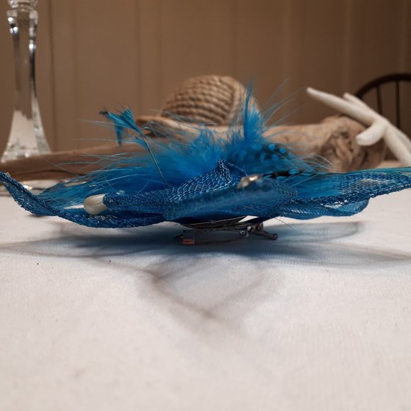 Feather Flower Fascinator with Hair Clip or Pin - Picture 3 of 4